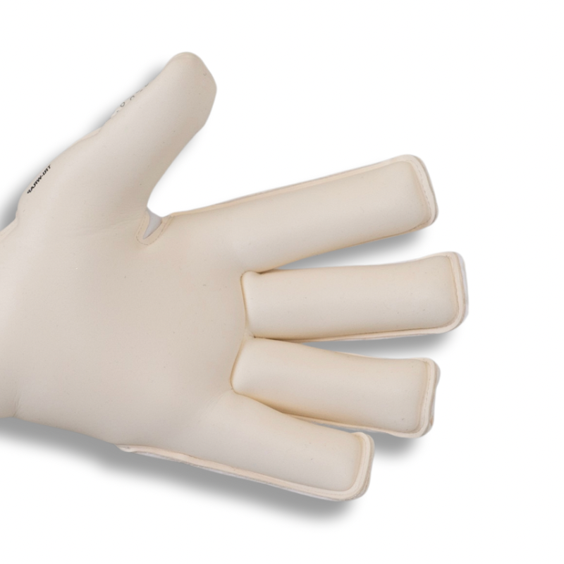 Aguila Classic Goalkeeper Gloves