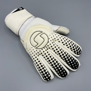 Classic 2.0 Negative FP Goalkeeper Gloves White/Black